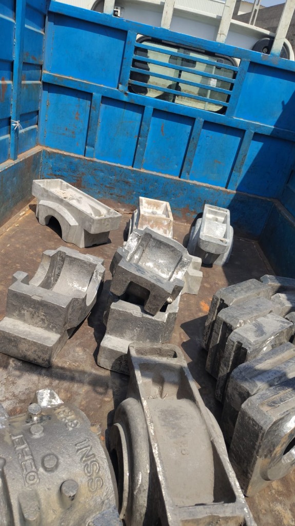 EN8 EN9 cast iron brake and clamp components ready for dispatch